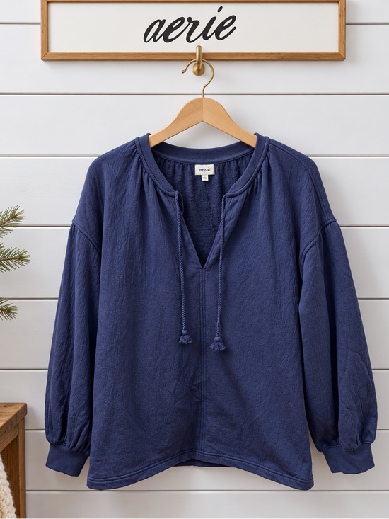 aerie Sweaters - Aerie Oversized Blue Textured Pullover – Size XL